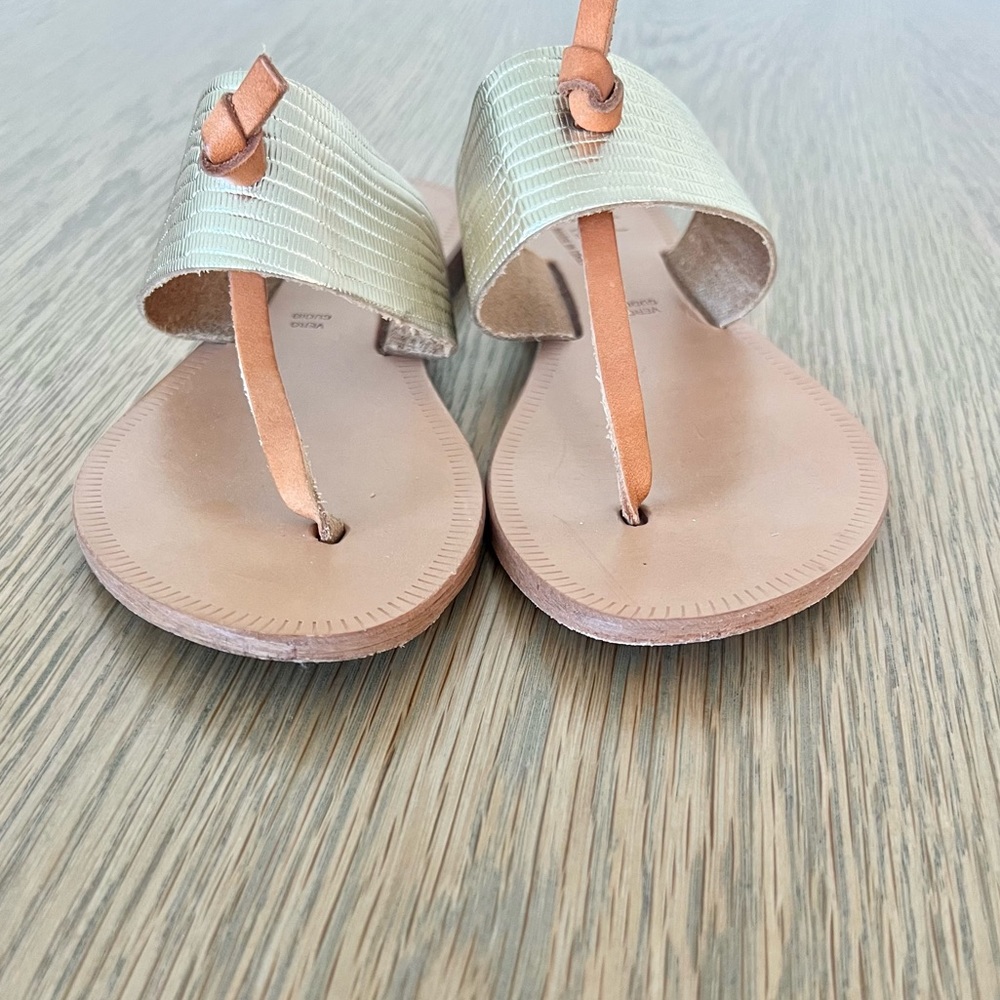 Joie A La Plage Nice Metallic Embossed Leather Thong Sandals Flats Flip Flop - Picture 4 of 13